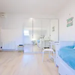 Le De Louise, Equipe, Lumineux Apartman *